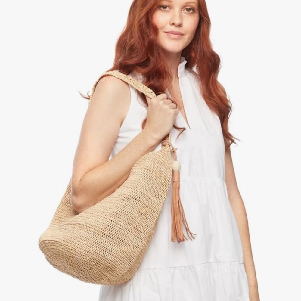 Mar y Sol Woven Shoulder Bag